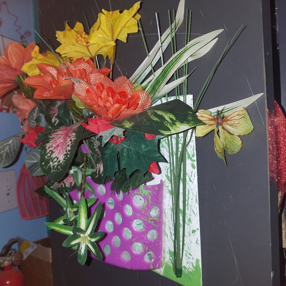 Handmade wall decor - Picture 12 of 14